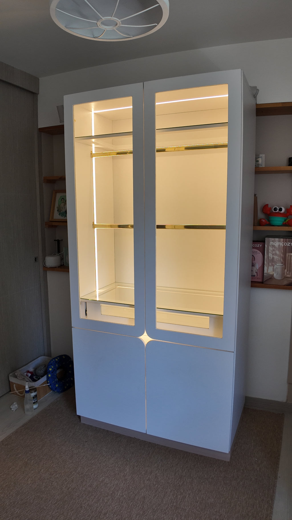 Closet LUMEN